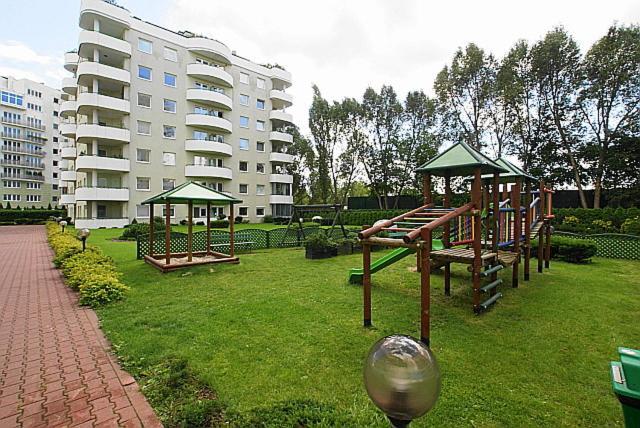 3 Bedrooms Apartment Zoliborz Gwiazdzista Warsaw Ngoại thất bức ảnh