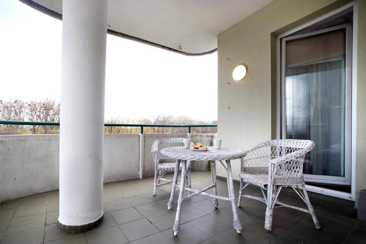 3 Bedrooms Apartment Zoliborz Gwiazdzista Warsaw Ngoại thất bức ảnh